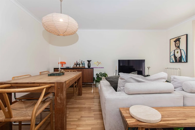 Apartamento T2 para Venda em Alcabideche Foto 6