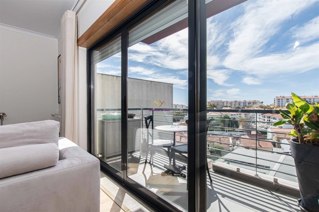 Apartamento T2 para Venda em Alcabideche Foto 10