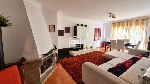 Apartamento T3 para Venda em Peso da Régua e Godim