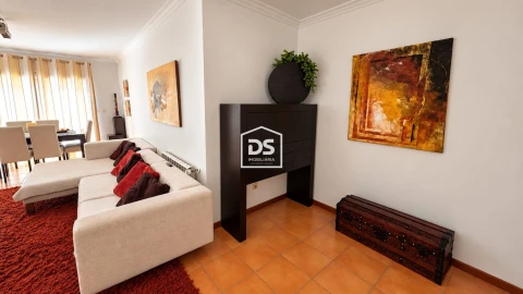 Apartamento T3 para Venda em Peso da Régua e Godim