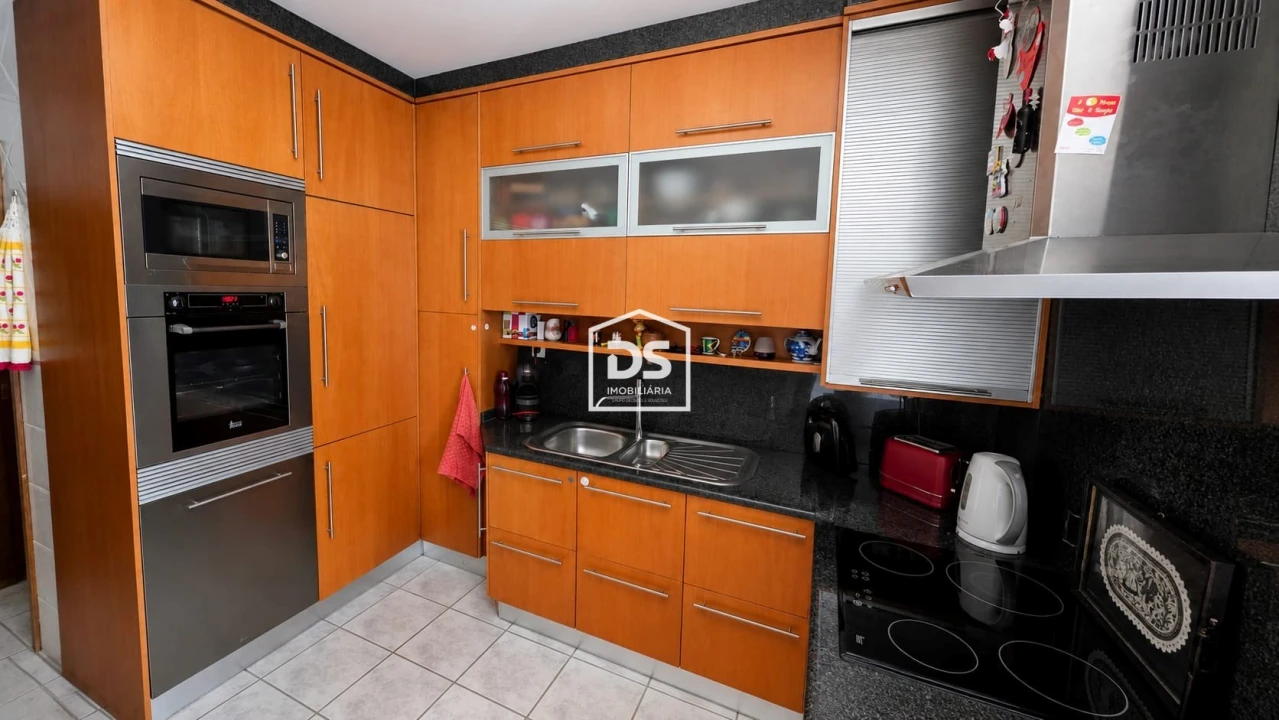 Apartamento T3 para Venda em Peso da Régua e Godim Foto 8