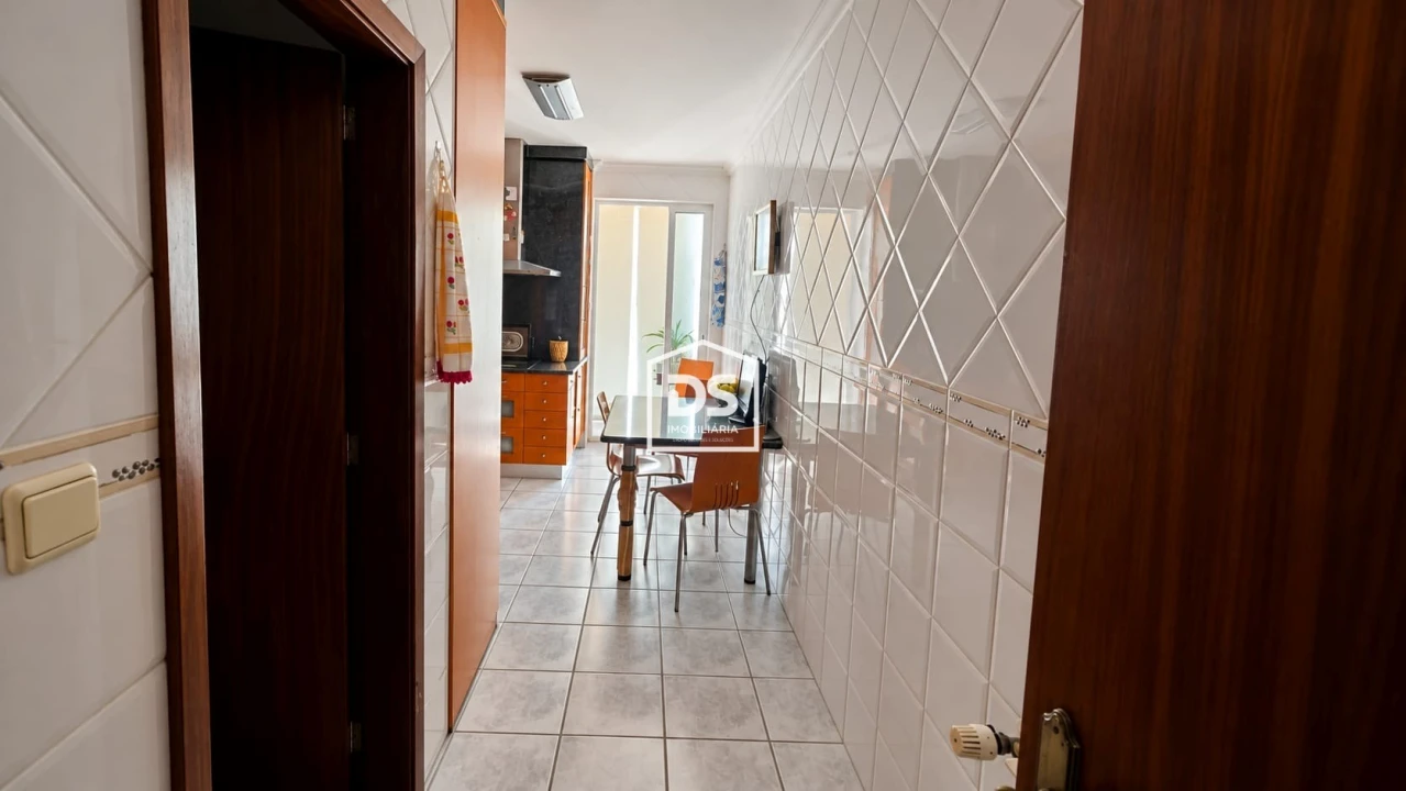 Apartamento T3 para Venda em Peso da Régua e Godim Foto 7