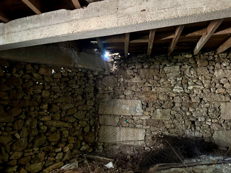 Moradia T2 para Venda em Castro Laboreiro e Lamas de Mouro Foto 11