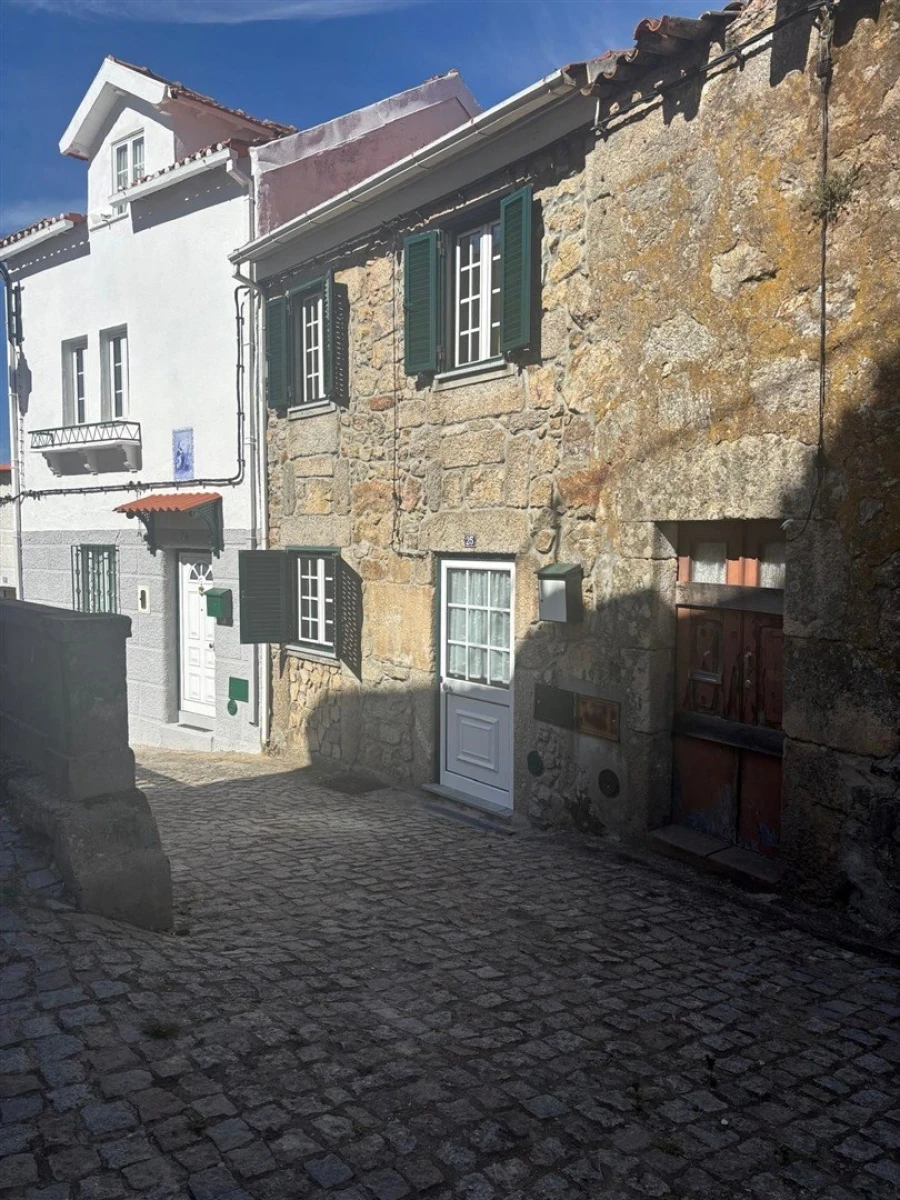 Moradia T2 para Venda em Gouveia (São Pedro e São Julião) Foto 20