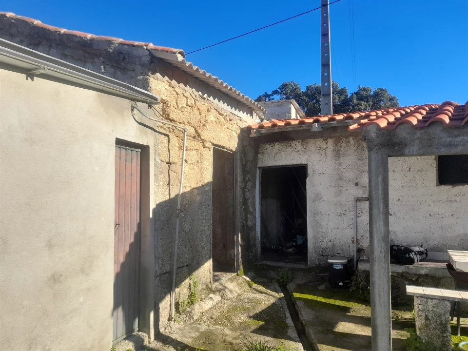 Quinta T3 para Venda em Vale de Prazeres e Mata da Rainha Foto 11