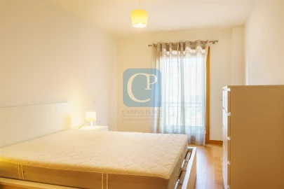 Apartamento T1 para Arrendamento em Paranhos