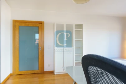 Apartamento T1 para Arrendamento em Paranhos