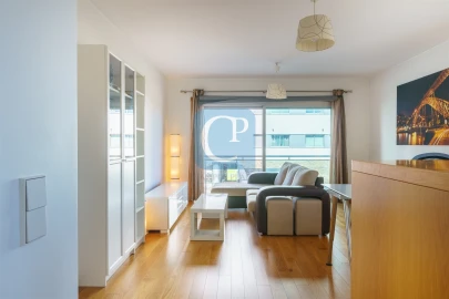 Apartamento T1 para Arrendamento em Paranhos