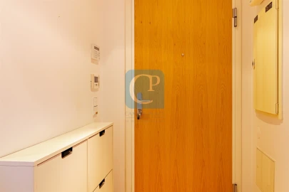 Apartamento T1 para Arrendamento em Paranhos