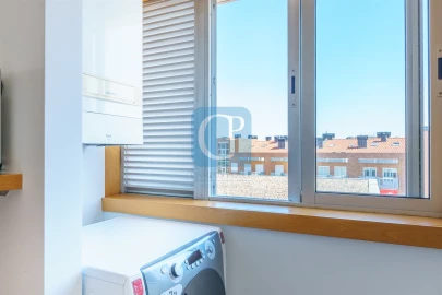 Apartamento T1 para Arrendamento em Paranhos
