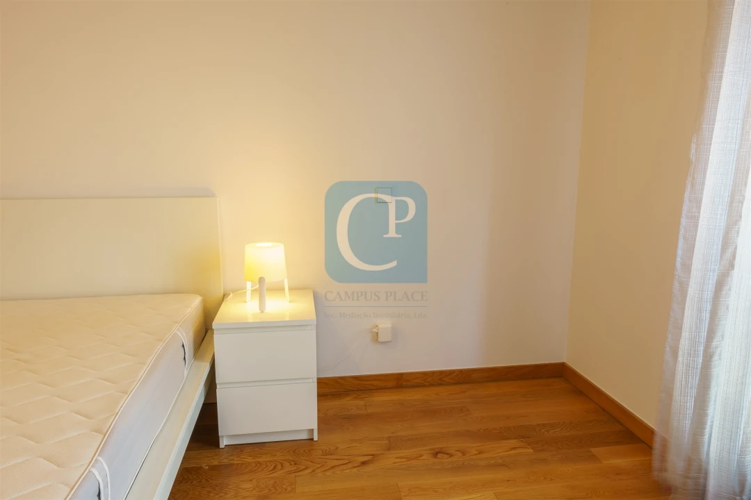 Apartamento T1 para Arrendamento em Paranhos Foto 20