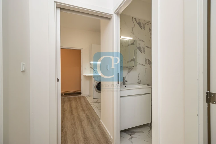 Moradia T2 para Arrendamento em Paranhos Foto 18