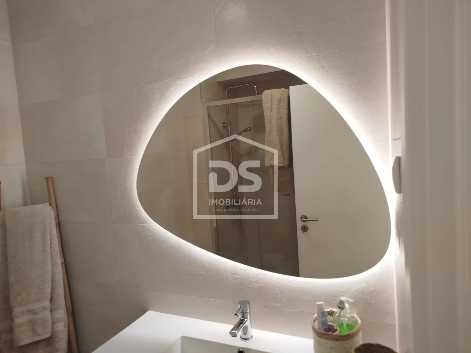 Apartamento T5 para Venda em Viseu Foto 36
