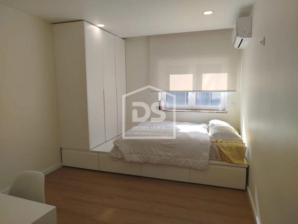 Apartamento T5 para Venda em Viseu Foto 31