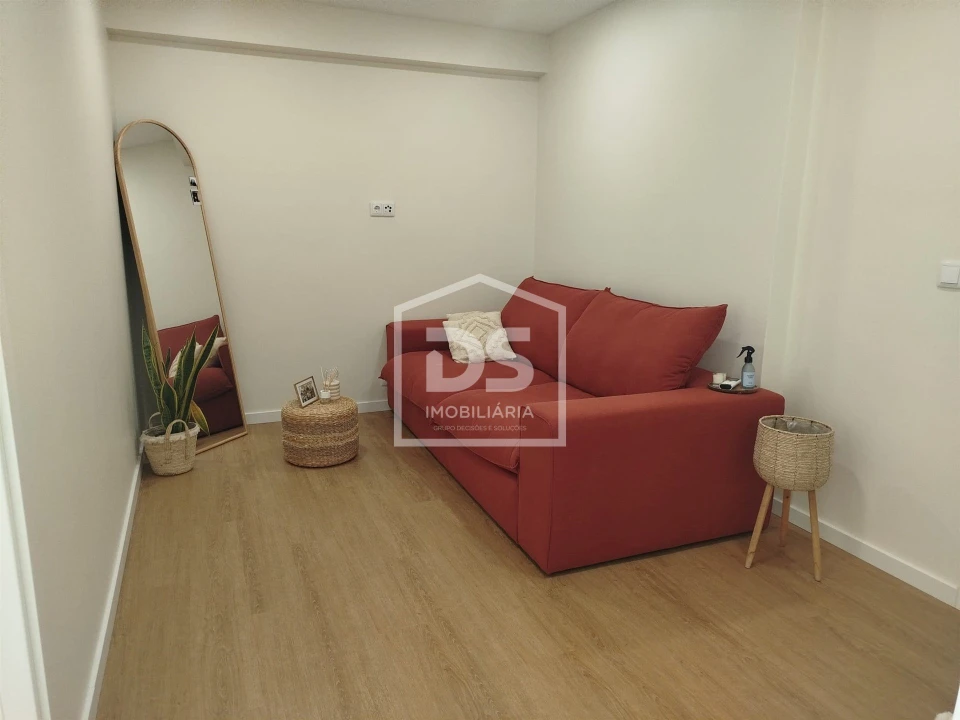 Apartamento T5 para Venda em Viseu Foto 15