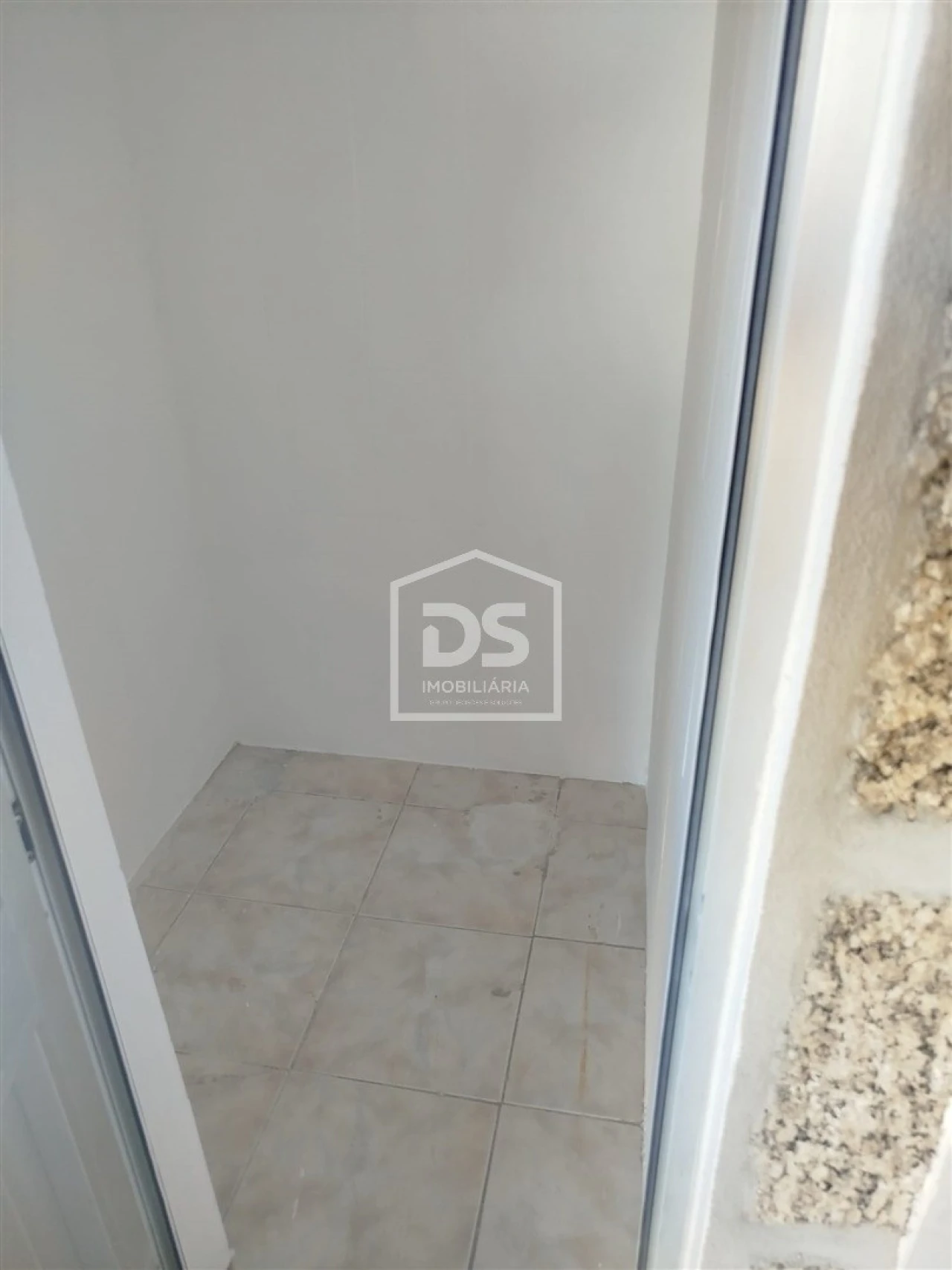 Moradia T1 para Venda em Currelos, Papízios e Sobral Foto 24