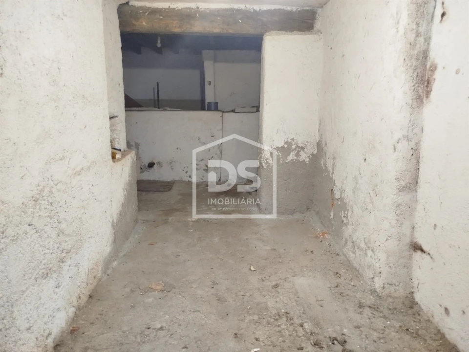 Moradia T3 para Venda em Oliveira do Conde Foto 33