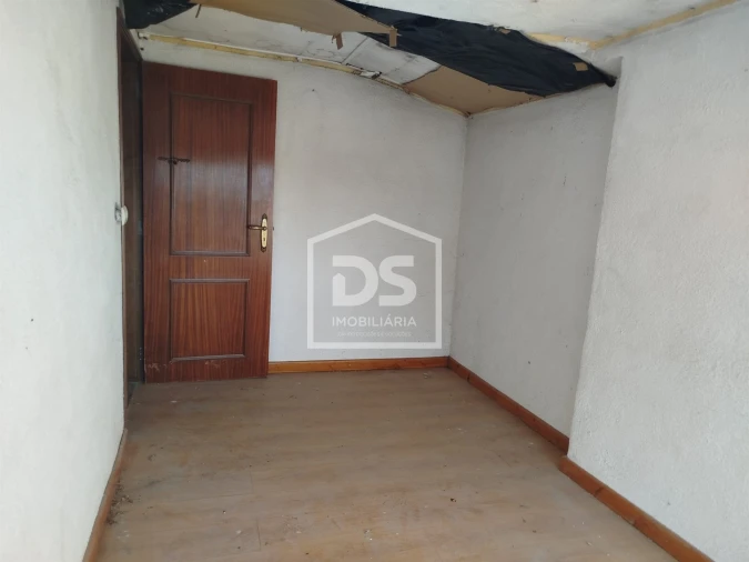 Moradia T3 para Venda em Oliveira do Conde Foto 28