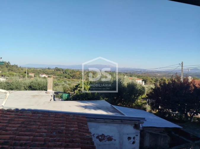 Moradia T3 para Venda em Oliveira do Conde Foto 12