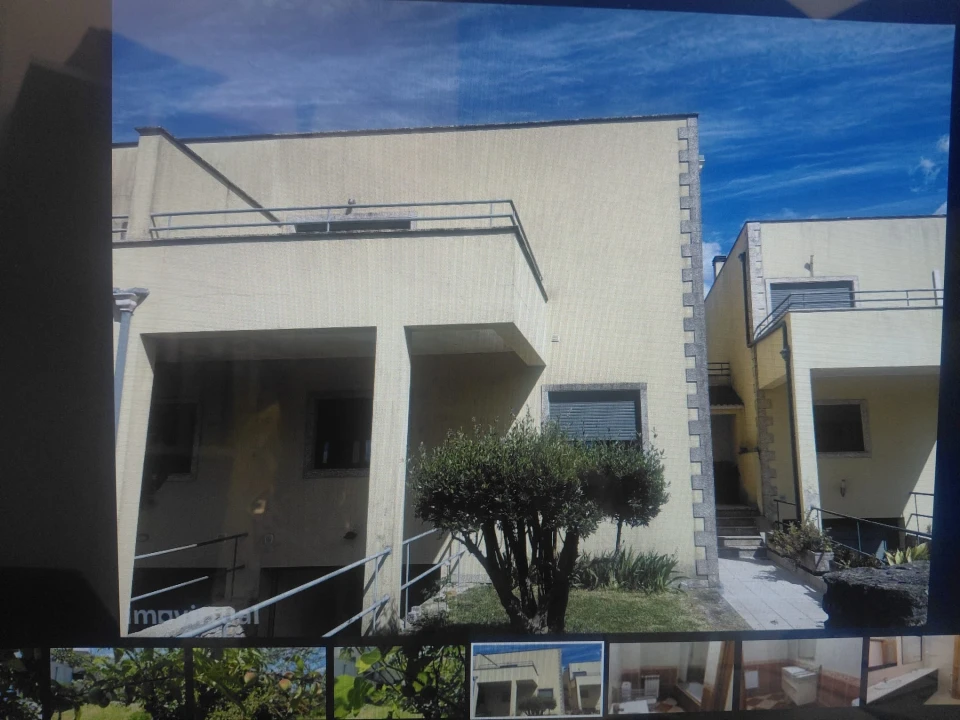 Moradia T4 para Venda em Rio de Loba Foto 1