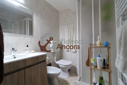 Quinta T3 para Venda em Santa Marinha e São Martinho