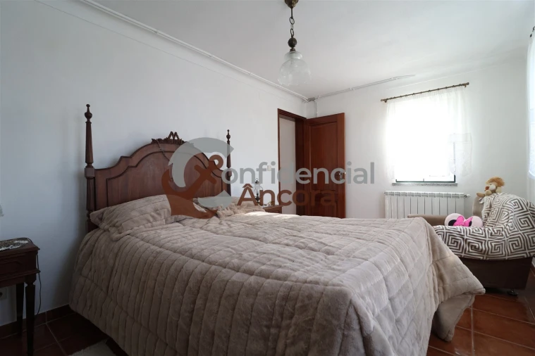 Quinta T3 para Venda em Santa Marinha e São Martinho Foto 69