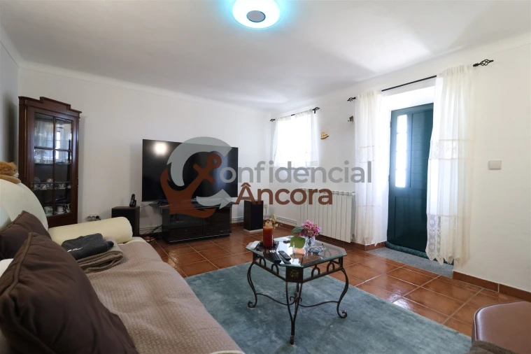 Quinta T3 para Venda em Santa Marinha e São Martinho Foto 77