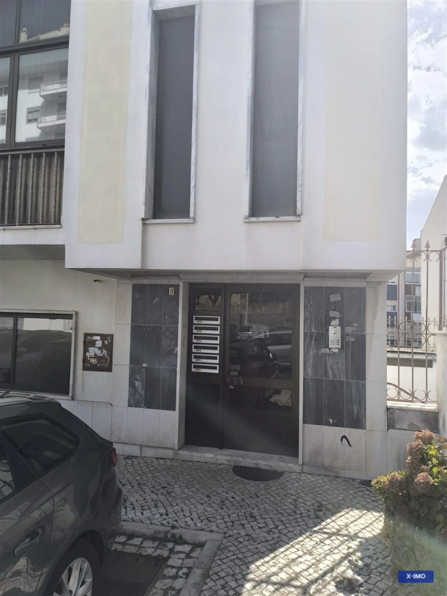 Apartamento T2 para Venda em Santa Iria de Azoia, São João da Talha e Bobadela Foto 31