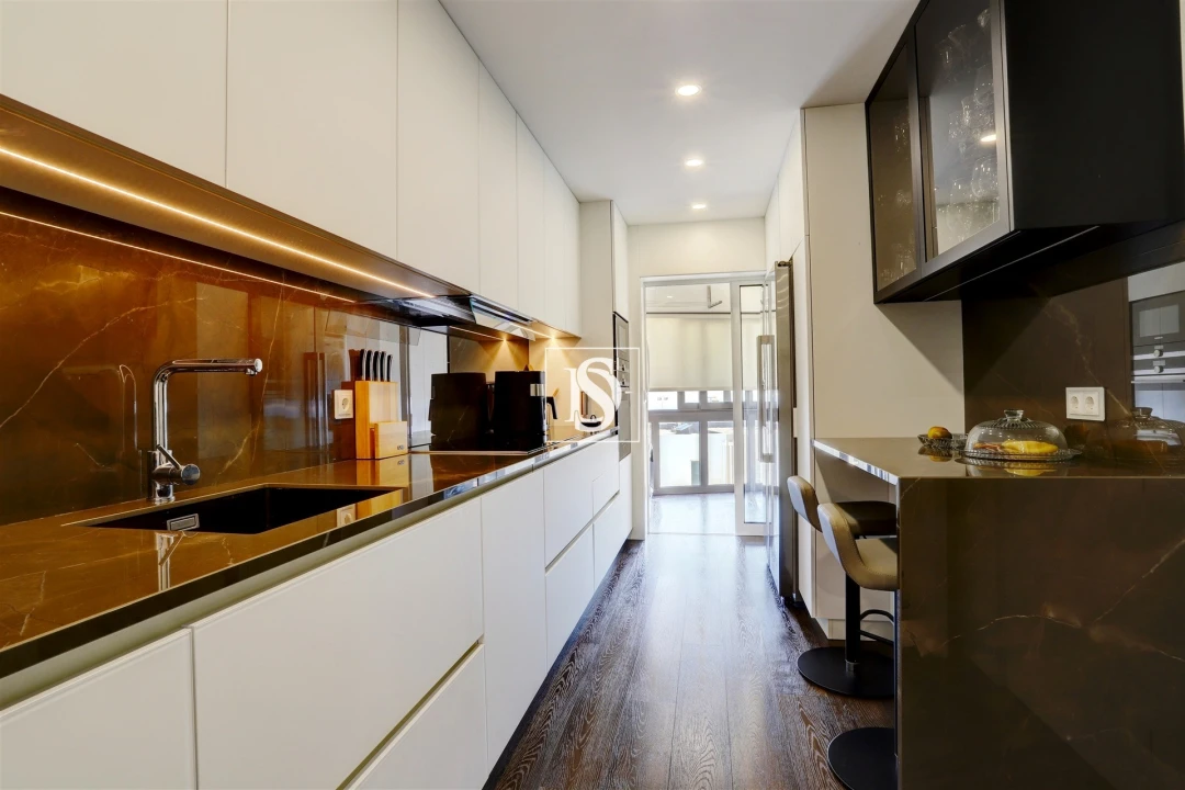 Apartamento T4 para Venda em Vila do Conde Foto 12