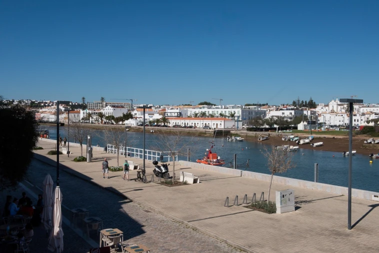 Prédio para Venda em Tavira (Santa Maria e Santiago) Foto 17