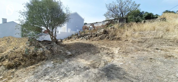 Terreno para Venda em Alenquer (Santo Estêvão e Triana)