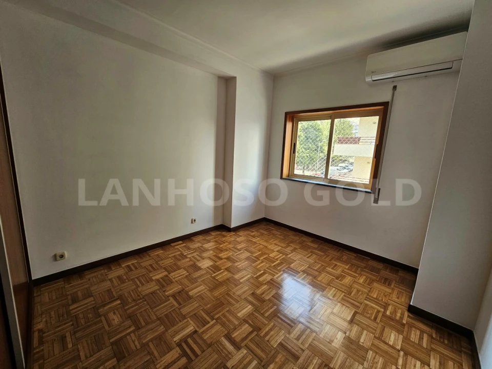Apartamento T3 para Venda em São Vicente (Braga) Foto 4