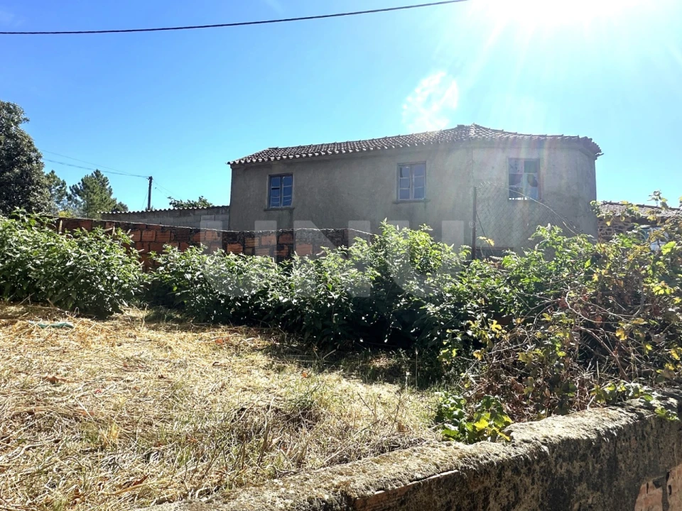 Moradia T1 para Venda em São Vicente da Beira Foto 12