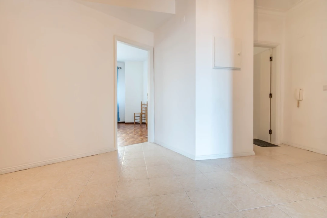 Apartamento T3 para Venda em Covilhã e Canhoso Foto 3