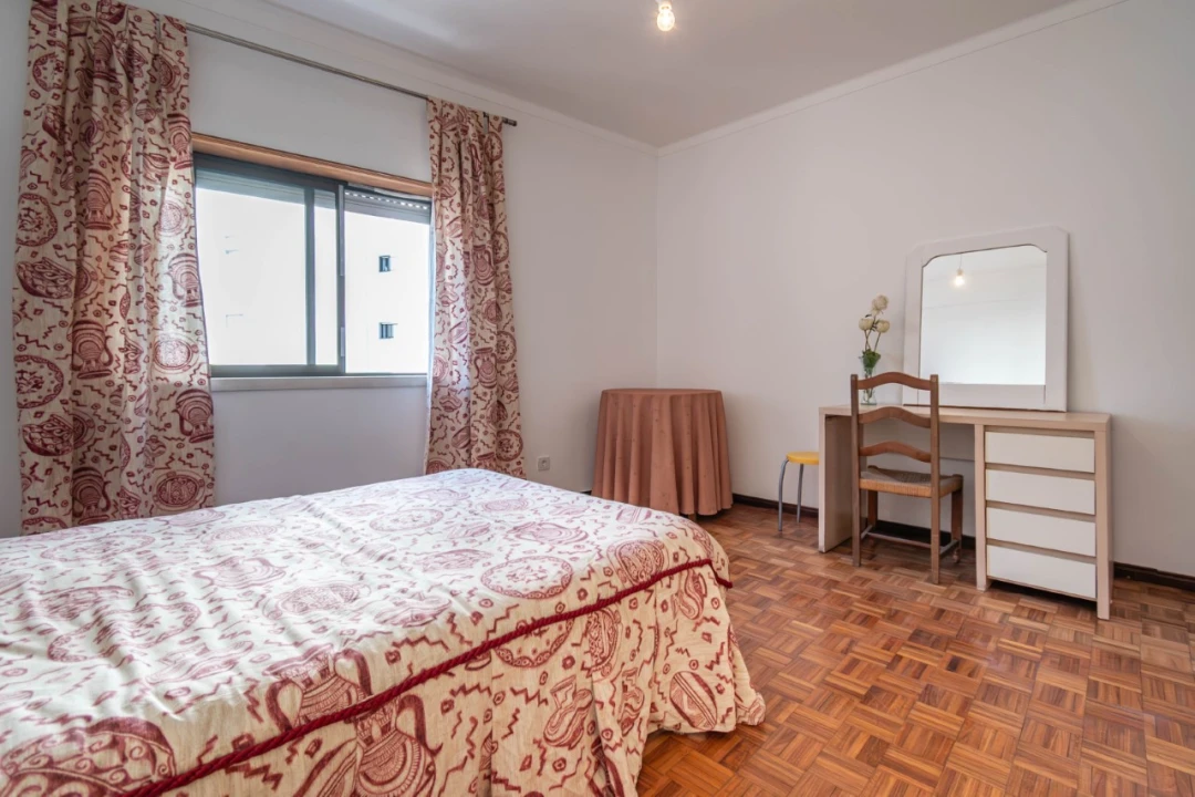 Apartamento T3 para Venda em Covilhã e Canhoso Foto 11