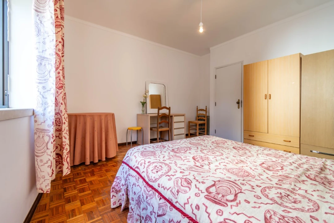 Apartamento T3 para Venda em Covilhã e Canhoso Foto 12