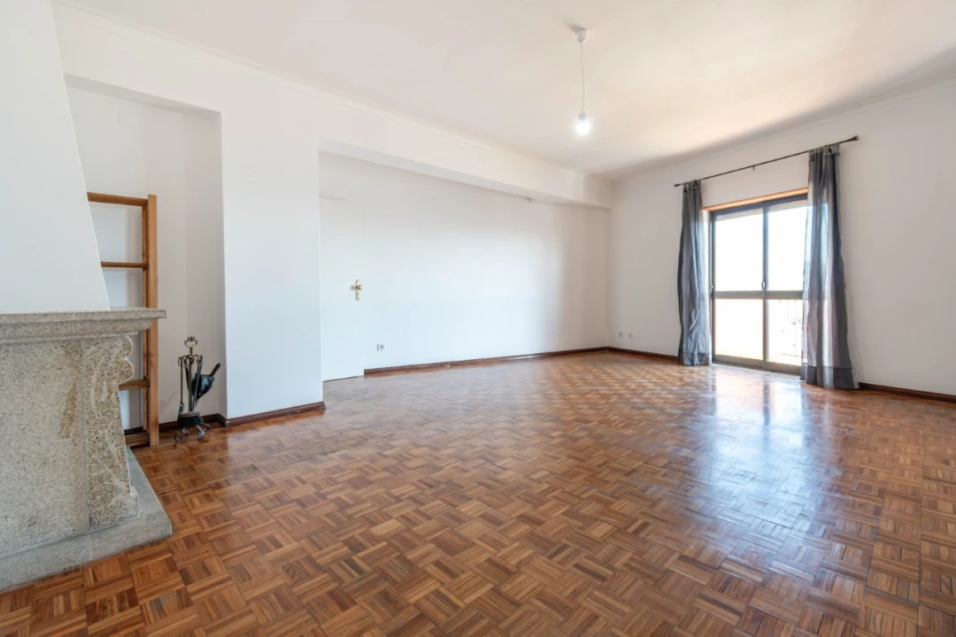 Apartamento T3 para Venda em Covilhã e Canhoso Foto 16