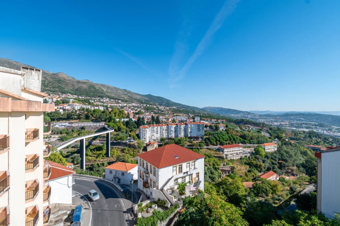 Apartamento T3 para Venda em Covilhã e Canhoso Foto 32