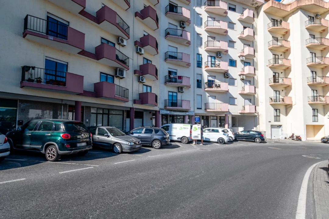 Apartamento T3 para Venda em Covilhã e Canhoso Foto 36
