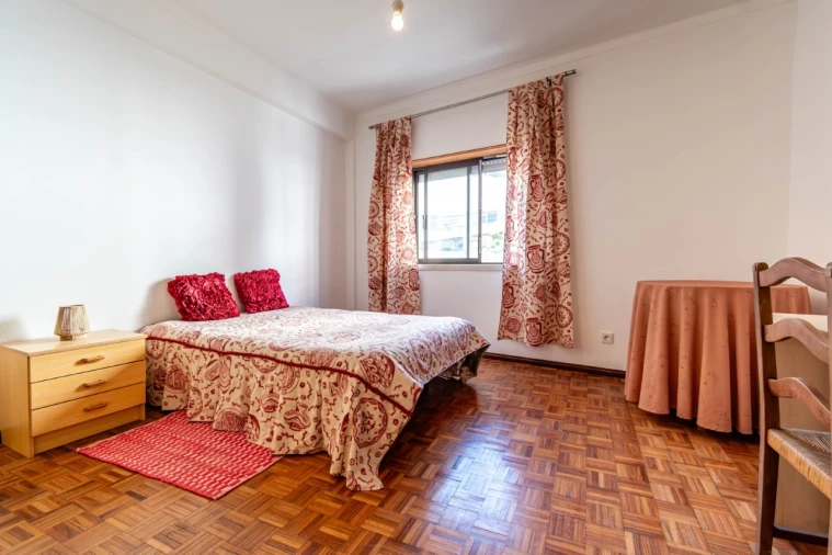 Apartamento T3 para Venda em Covilhã e Canhoso Foto 9
