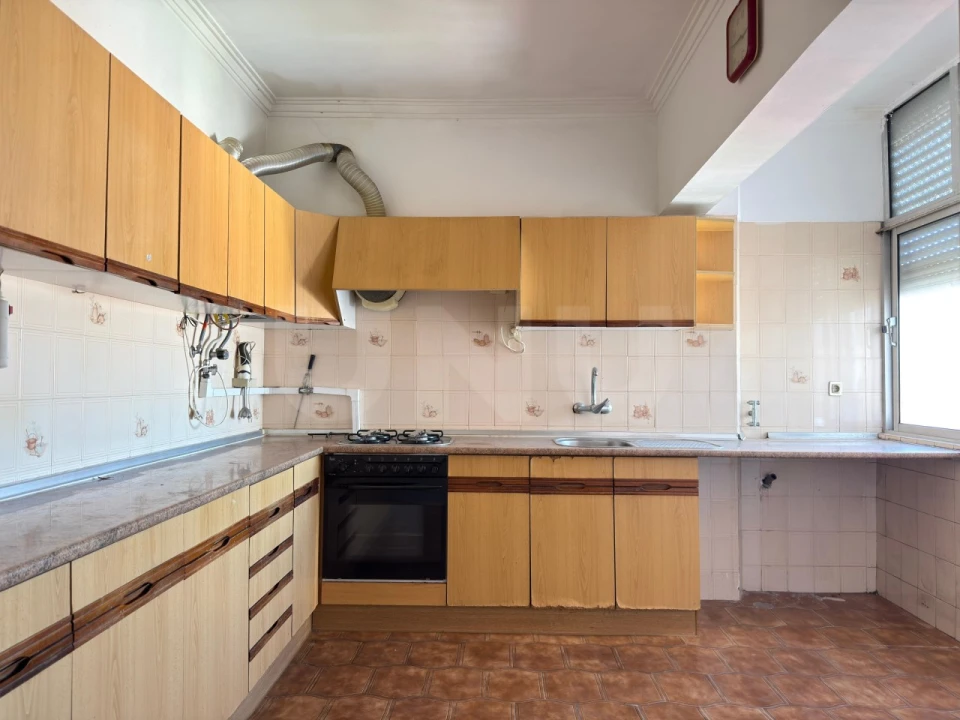 Apartamento T3 para Venda em Almada, Cova da Piedade, Pragal e Cacilhas Foto 15