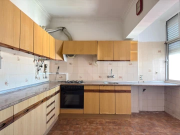 Apartamento T3 para Venda em Almada, Cova da Piedade, Pragal e Cacilhas