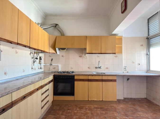 Apartamento T3 para Venda em Almada, Cova da Piedade, Pragal e Cacilhas Foto 15