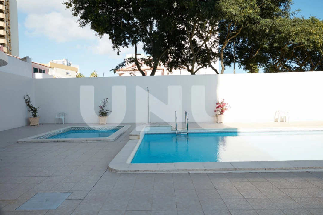 Apartamento T2 para Venda em Cascais e Estoril Foto 3