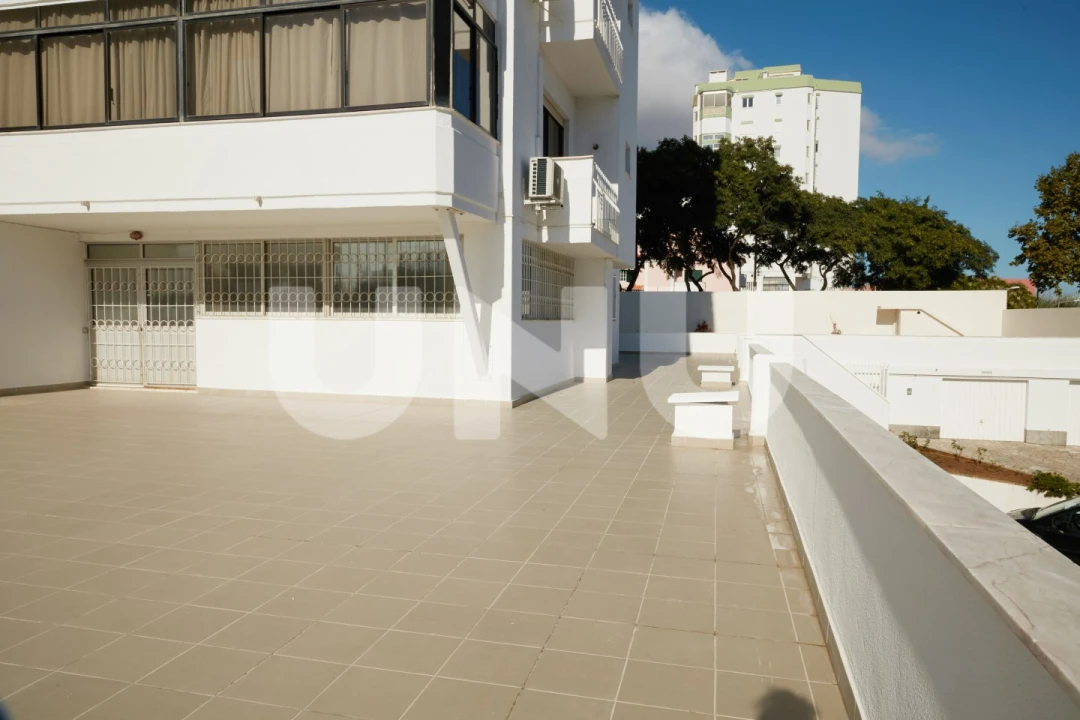 Apartamento T2 para Venda em Cascais e Estoril Foto 38