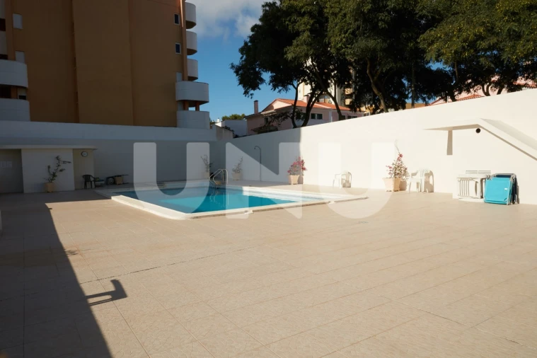 Apartamento T2 para Venda em Cascais e Estoril Foto 4