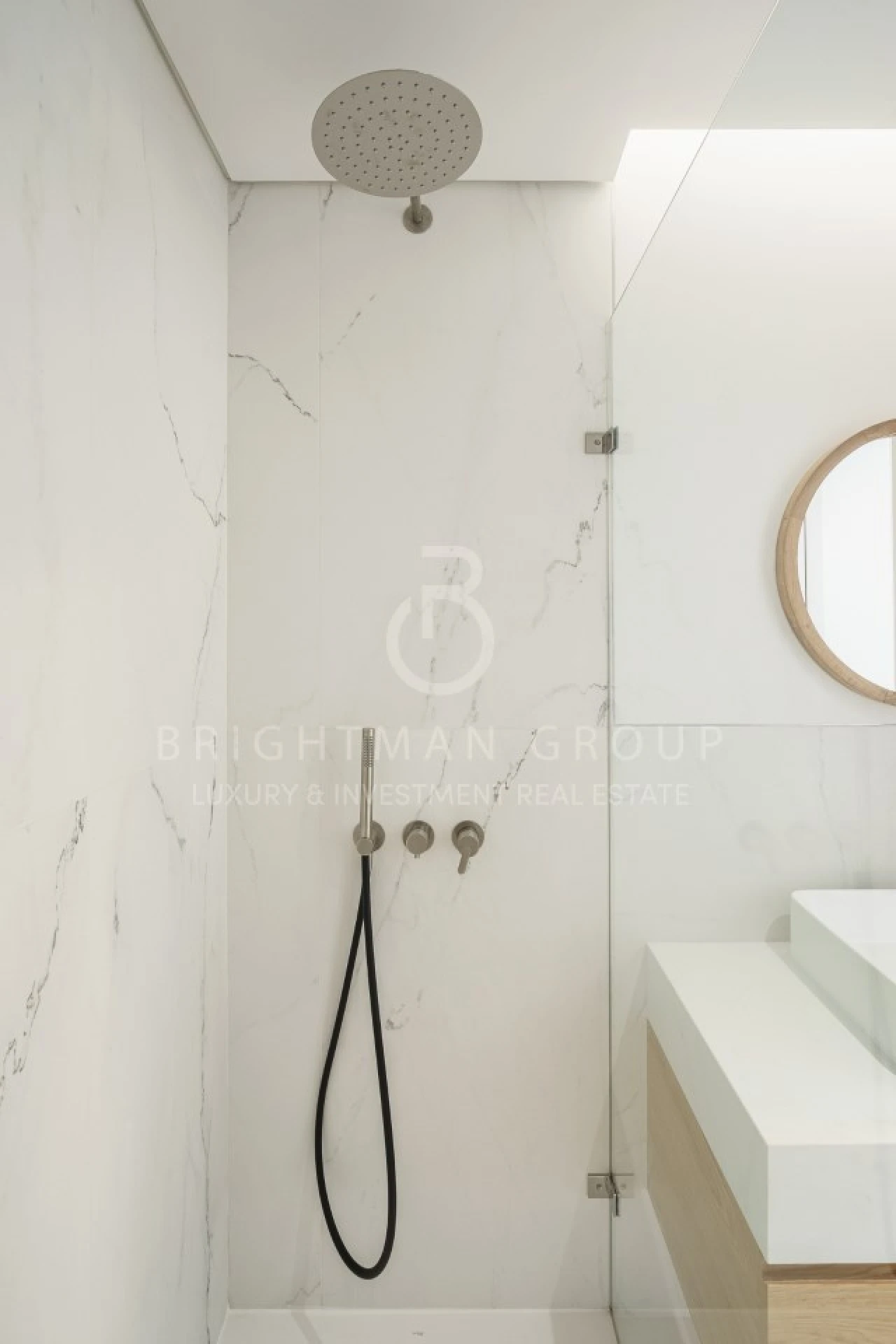 Apartamento T2 para Venda em Carcavelos e Parede Foto 19