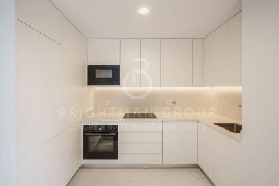 Apartamento T2 para Venda em Carcavelos e Parede
