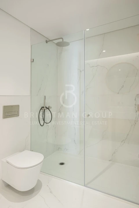 Apartamento T2 para Venda em Carcavelos e Parede