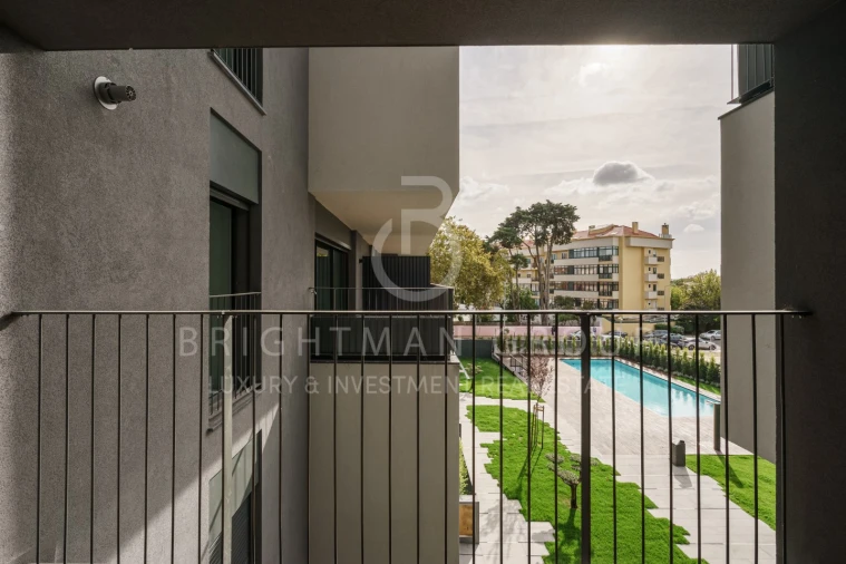 Apartamento T2 para Venda em Carcavelos e Parede Foto 32